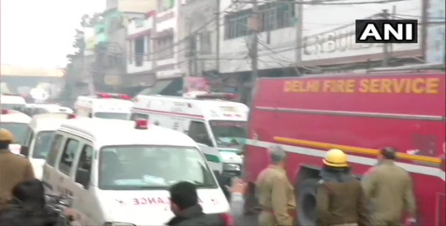 delhi fire accident,