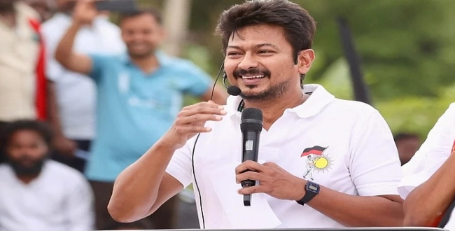 
	விடியல் பயணம் முதல் உரிமைத் தொகை வரை: மகளிரை மையமாக்கிய ஸ்டாலின் ஆட்சி! - உதயநிதி - Seithipunal
