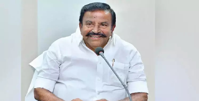 
	திருப்பதி அன்னதான நன்கொடையைச் சுற்றிய சர்ச்சை– என்கிட்ட அவ்வளவு பணம் இல்லை.. ஜகா வாங்கிய அமைச்சர் கே.என் நேரு! - Seithipunal
