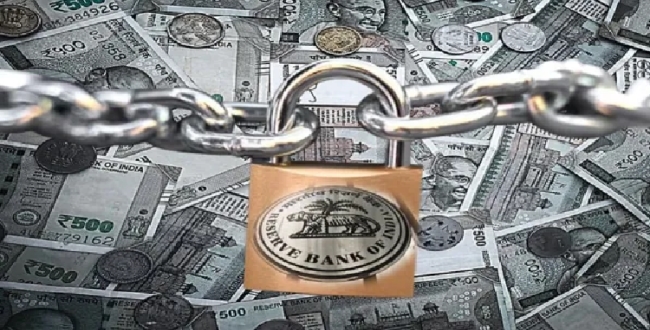 
	தமிழகத்தில் 1.33 கோடி வங்கி கணக்குகளில் ₹3,600 கோடி உரிமை கோரப்படாமல் கிடக்கிறதாம்! ரிசர்வ் வங்கி சொன்ன ஷாக் தகவல்! - Seithipunal
