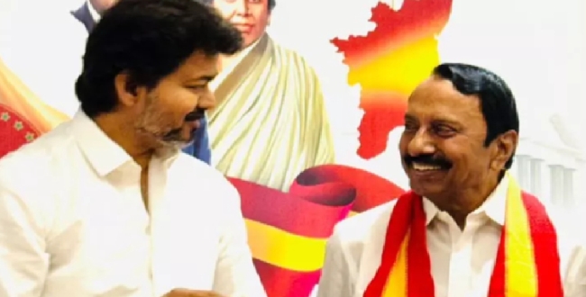 
	தவெகவுடன் யார் யார்  கைகோர்ப்பார்கள்? “ஐன.23க்கு அப்புறம் நடக்கப்போறத பாருங்க”.. மோடி வரும் நாளா? ‘சஸ்பென்ஸ்’ வைத்த செங்கோட்டையன்! - Seithipunal
