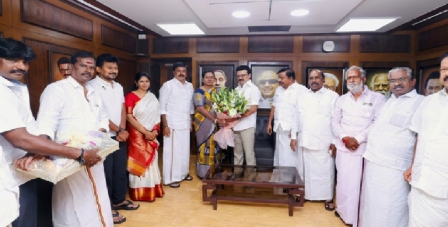 
	திமுக கூட்டணியில் இணைந்த தேமுதிக! கோட்டைக்கு போய் 10 வருஷமாச்சு..! திமுகவுக்கு தேமுதிக ஓகே சொல்ல இதுதான் காரணம்! - Seithipunal
