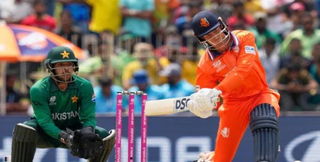 
	 டி20 உலகக் கோப்பை தொடக்கம்: டாஸ் வென்றது பாகிஸ்தான்! - Seithipunal
