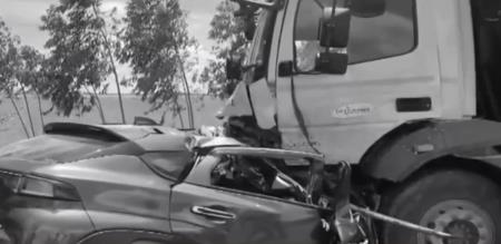  lorry car crash Road Accident Nellur 