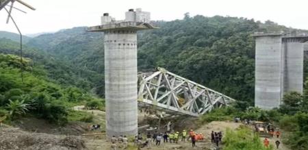Mizoram railway bridge accident 17 death 