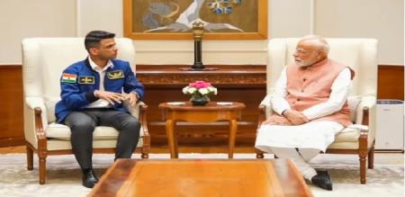 Subhanshu Shukla met Prime Minister Modi in Delhi