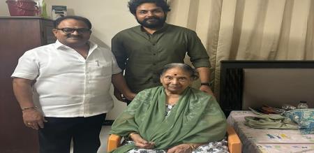 Lifetime Achievement Award for actress MN Rajam who acted over 200 films