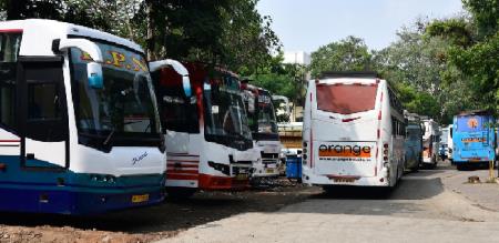 Tamil Nadu private omni buses to Kerala to go on indefinite strike from today