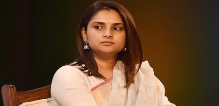 Marriage isnot that important Polladhavan actress Ramya speaks out